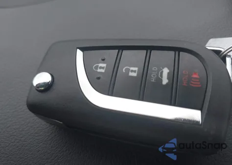 2020 Toyota Corolla Le z USA, uszkodzony, nr VIN JTDEPRAE7LJ099205